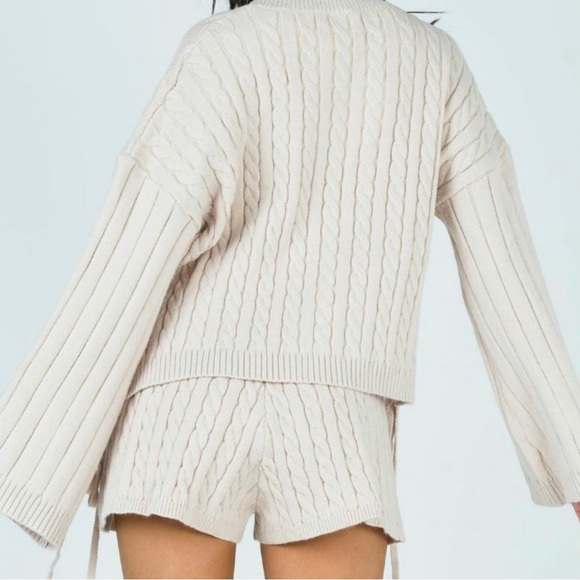 Princess Polly Aribella cable knit sweater cozy - Picture 3 of 7